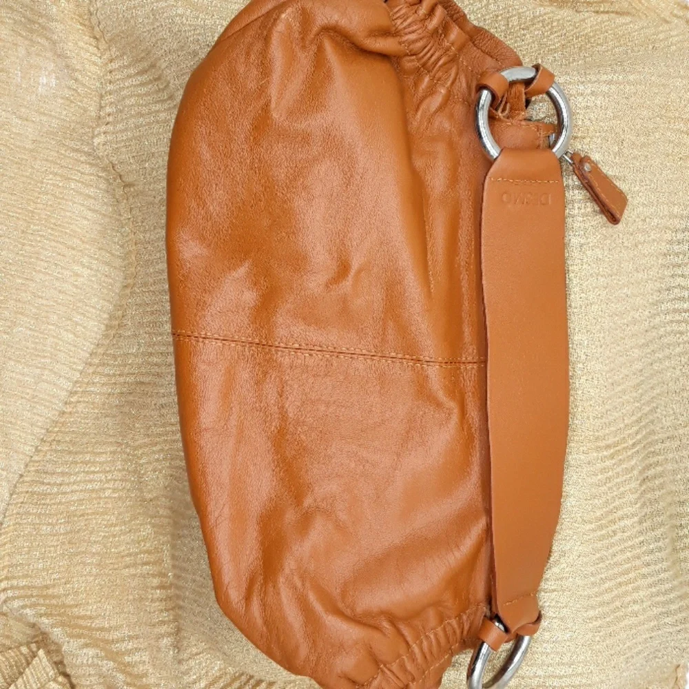 DESMO BROWN PURSE